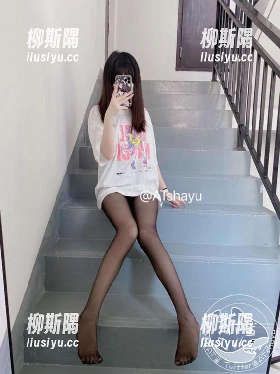 先别走，AT鲨的圣诞麋鹿写真值得慢慢品味