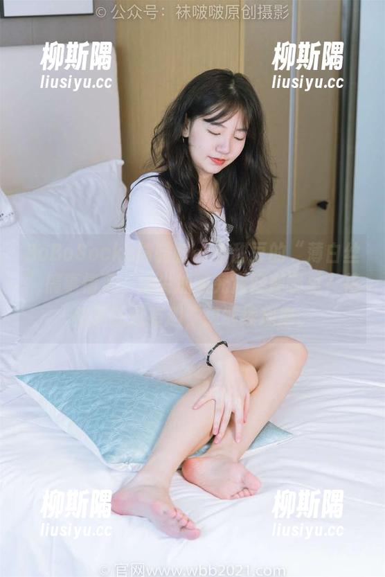 BoBoSocks袜啵啵 - 小甜豆的“薄白丝”搞事情了，脚尖加固究竟好在哪里？花絮版还挺有趣，想继续观摩。