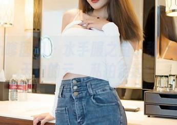 Feilin嗲囡囡 – 水手服之鱼子酱fish：赶天边的云，私拍走起！
