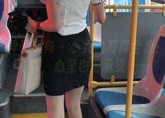 IESS异思趣向 – 小六的写真全集：穿丝可以，心里也得承受……