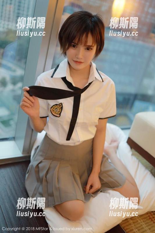 MFStar模范学院 - 一键打开，诗诗kiki与白衬衫的写真图包奇遇记