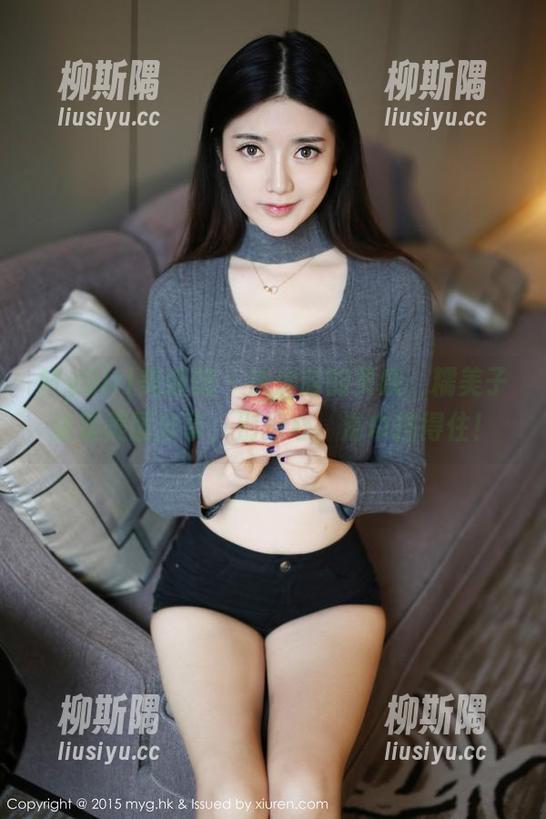MyGirl美媛馆 - 洗澡时的灵感：糯美子浴室美图分享，别担心，浴巾挡得住！