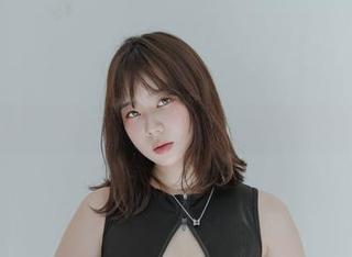 在MyuA(뮤아)的在线写真中，粉色猫娘的日常，似乎酸甜苦辣都有了！