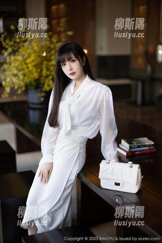 XIAOYU语画界 - 在线有个小蛮妖Yummy，据说她的资源能把“御姐”的巧妙全搬到你眼前！