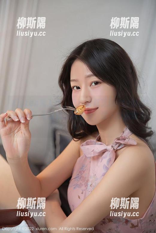 Xiuren秀人网-徐莉芝Botty Xiuren秀人网 - 看!徐莉芝Botty的秘书照片,干活的方法没少,撩人的招数不少!