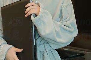 Xiuren秀人网 – 提到木子nana就想到全套比基尼，这作品不看不行啊！