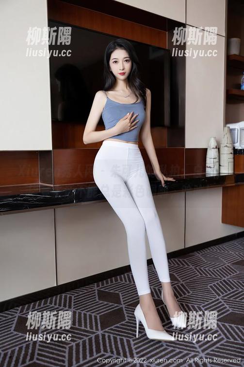 Xiuren秀人网 - 朱可儿的私拍：白色，毕竟生活不能总是彩色调嘛，哈哈！