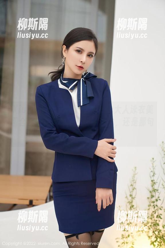 Xiuren秀人网 - 潘琳琳ber大人泳衣美图合集，跟风也不见得能溺水，还是那句话，眼睛亮亮的啊。