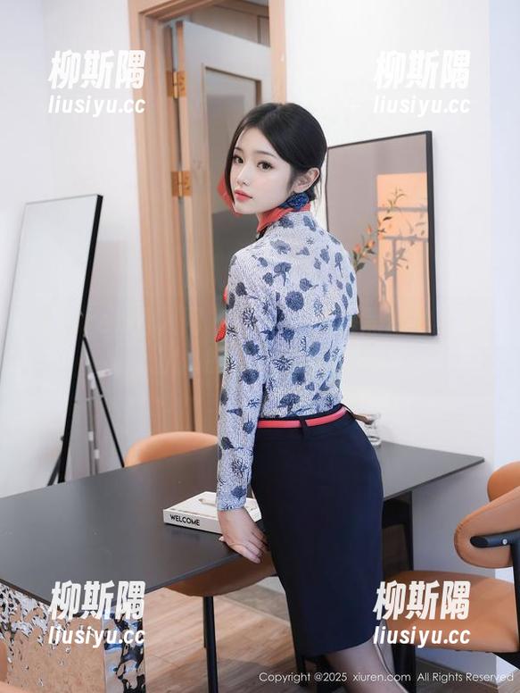 Xiuren秀人网-玥儿玥 Xiuren秀人网 - 每一帧都是黑丝的色彩,玥儿玥的美瓣瓣在闪烁。