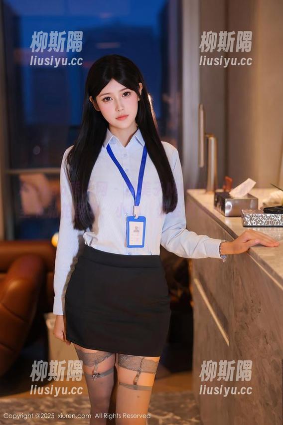 Xiuren秀人网 - 糯美子MINIbabe的万圣节私拍图包：小心，你会对她反复回味！