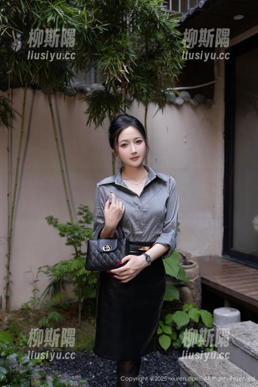 Xiuren秀人网 - 选图时间，糯美子nini，用童颜刷新我的审美考量！