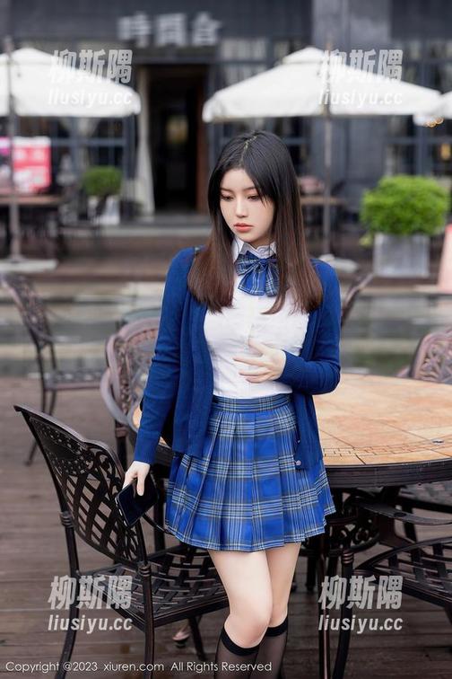 Xiuren秀人网 - 当萌琪琪Irene穿上内衣，无圣光作品让整个画面都静默了。