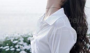 Xiuren秀人网 – 陈巧蓓isabella制服系列，图片是对抗单调的一剂良药。