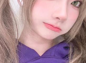 Wendy的水手服写真：这是要出海还是干脆漂流？