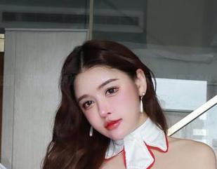 微密圈 – 于芷晴的学妹写真集，更新又不小心泄露了点什么？