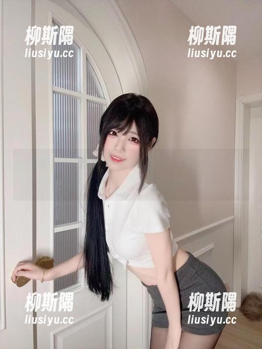 微密圈 - 十万口草莓粥粥的在线作品，2024年舰长福利，你准备好了吗？