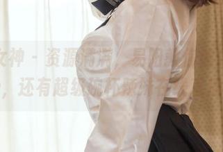 头条女神 – 资源满满，易阳教你健身新姿势，还有超级碗杯辣妹在线直播！
