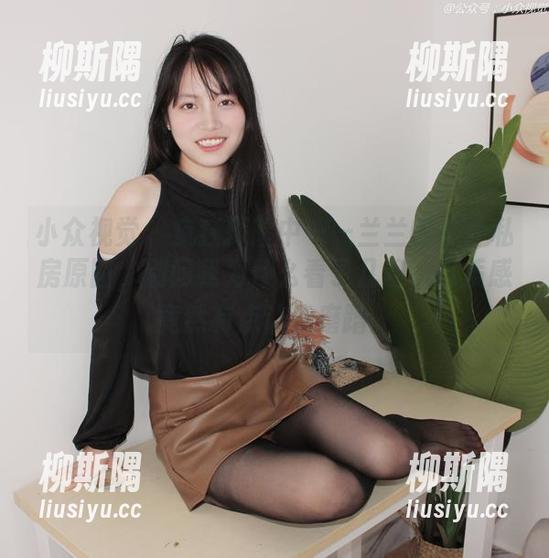 小众视觉 - 疯狂探险中——兰兰的户外私房原图，别问我为什么看了几遍，这质感竟然有点让我磨蹭。