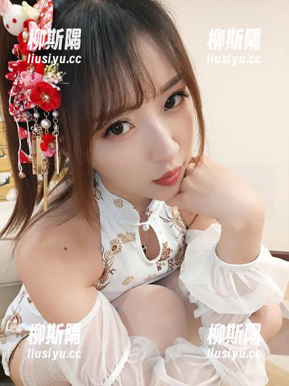 镂空风情，小女巫露娜的网盘更新合集，快来翻翻！