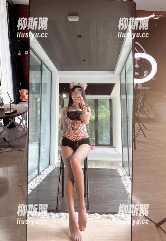 微密圈 - 小玉吃果冻的新写真更新，捆好了是要给人们一种束缚感吗？绝了！