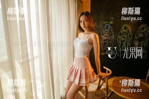 尤果网 - 合集曝光：夏乔的校服，青春总在转角，谁会成为你的代言人？
