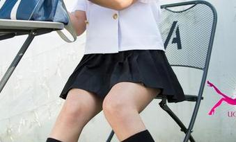 尤果网 – 妮小妖的学妹气质，资源都是小心机啊！