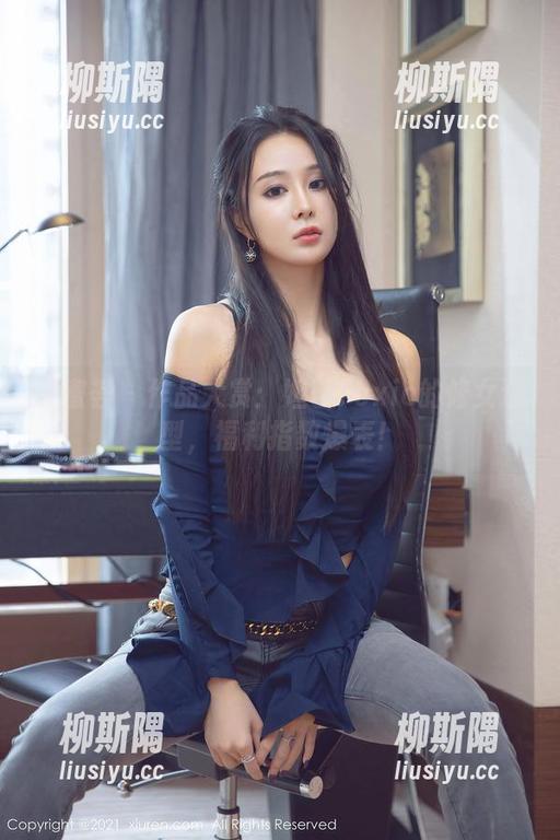 尤蜜荟 - 作品大赏：妲己Toxic的修女造型，福利指数爆表！