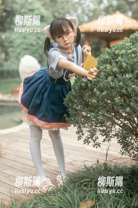 疯狂寻资源？回归双马尾的幼水铃衣，够魅力！