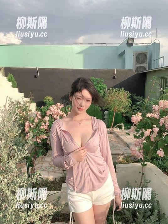 豹纹控来啦，抖娘利世全套图集，原来我也有这种偏好？