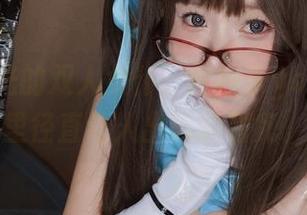 这无圣光的双人女仆，摇摇乐yoyo照片里径直让人出戏的劲儿。