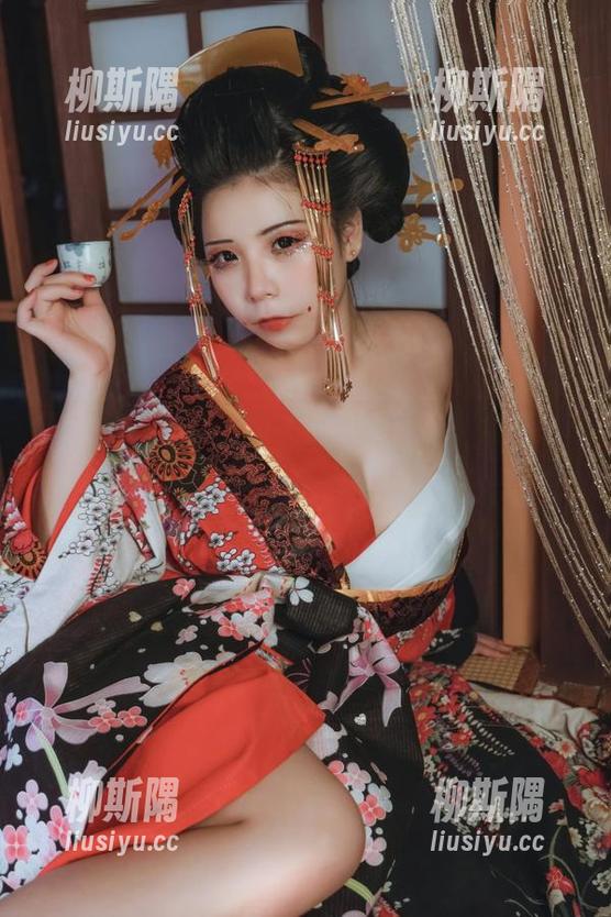 无颜小天使wy 无颜小天使wy的在线奶牛图集,要不要脑补点小剧情?