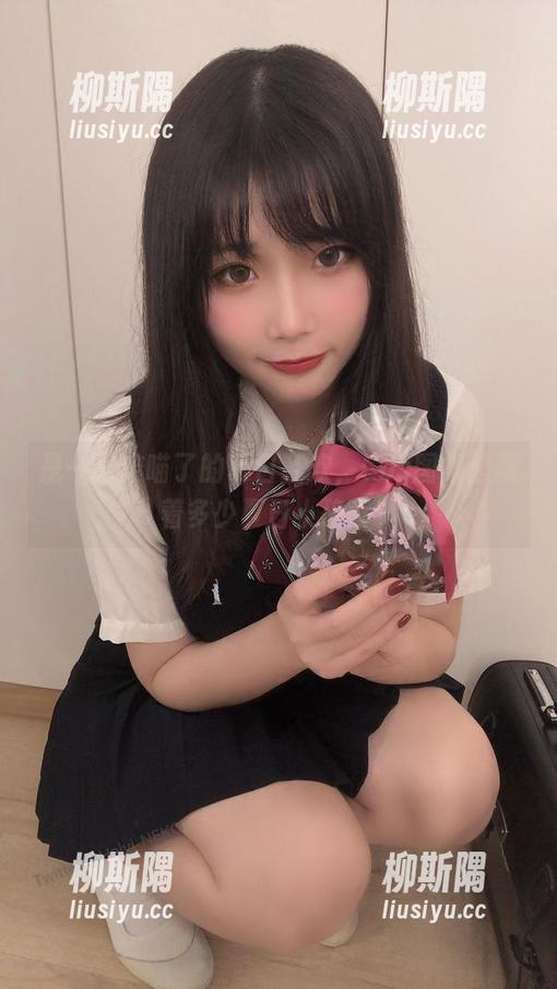 是一只废喵了的夏日狂欢，Cos图集里藏着多少夏日小确幸？