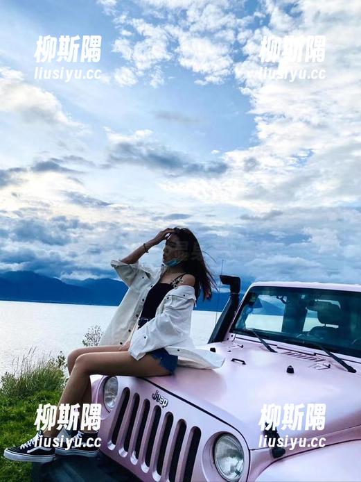 微密圈 - 林子琳喵眼镜图包：别看我眼镜厚，我可是大显身手的高手！