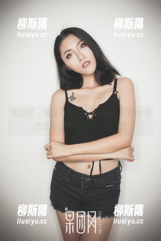 果团网 - 私房写真见证了一切，little贝壳喵的双马尾像风一样经过