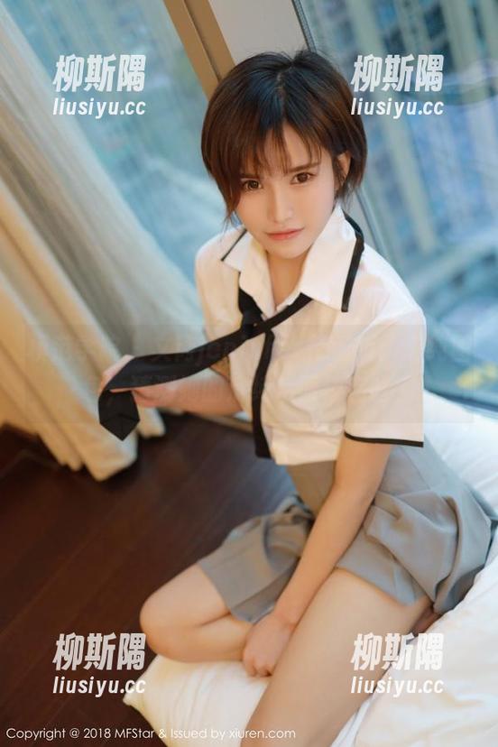 模范学院 - 文芮jeninfer特别版：清纯图包，猜测她的清纯后面还有啥？