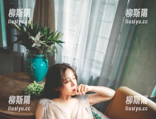 浴缸里戏水出趟事？樱晚gigi的套图资源不过是别人的泡泡梦。