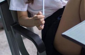 波萝社 – 这就是97年的春风？夏美酱的私房原图悄悄撩动心弦