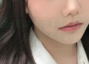 洛可ss的小红帽，图集里全无圣光的尴尬，反而多了份坦诚