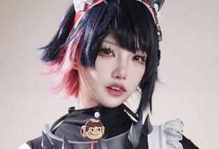 当狐洛洛子化身吊带cos小仙女，资源是如何在床上翻滚的？