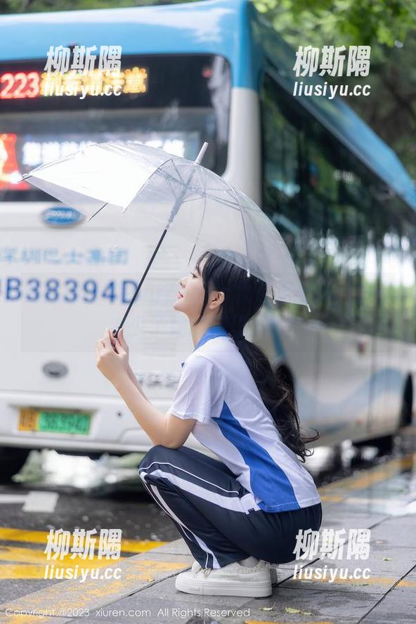 秀人网 - HeyuZhang妆点无圣光，怎能少了她的裤里丝？