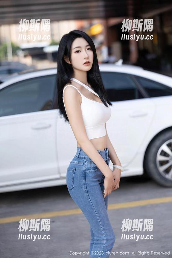 秀人网 - 月酱儿+奶牛+美图合集——你绝对没见过的奶制品工厂！