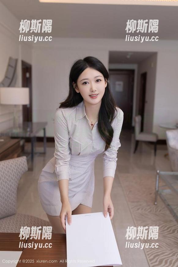 秀人网 - 壁纸界的新星！李可儿“运动”大片，你敢不敢把她设成锁屏，每天都提醒自己跟上节奏？