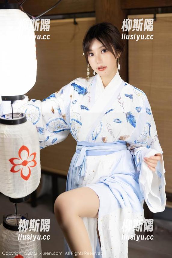 秀人网-诺诺Nono 秀人网 - 诺诺Nono的牛仔裤美图,下载后我自己都不敢穿!