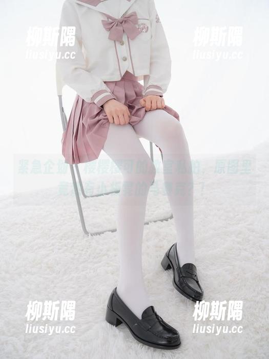 紧急企划 - 樱樱樱可的教室私拍，原图里竟然有小板凳的马赛克？！