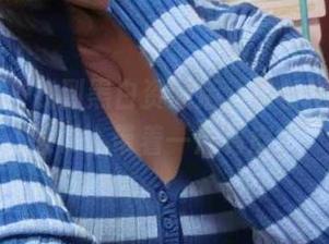 微密圈 – 找到黑白资源后，紫色哒豚豚又来了，带着一点调皮？