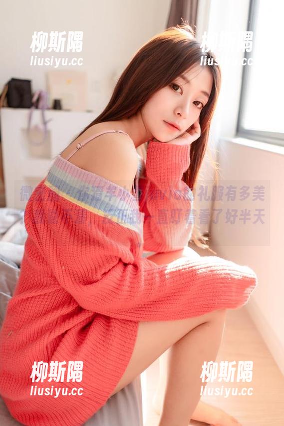 微密圈 - 你猜羊小雪juvia的礼服有多美？我说不清，反正我一直盯着看了好半天。