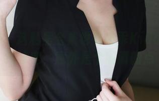 美媛馆 – 这私房合集也有阿乖Kiddo的清纯设定，意外是个吸睛的点