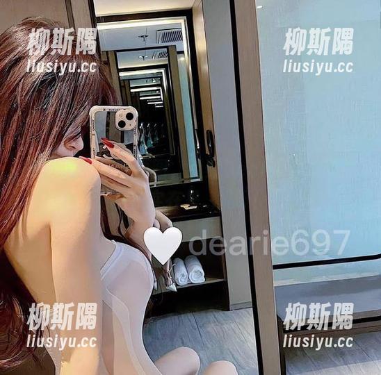 微密圈 - 观看原图，脸红Dearie你的豹纹女友实在是...哎呀！