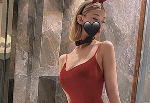 微密圈 – 脸红Dearie，那个白色滴子的理念！精选图片让人瞄不停。