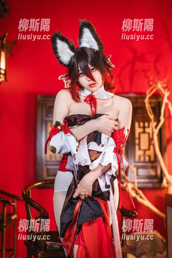一张阿九从不咕咕(九言)的写真，竟然是图包里的秘密武器，令人“目瞪口呆”！